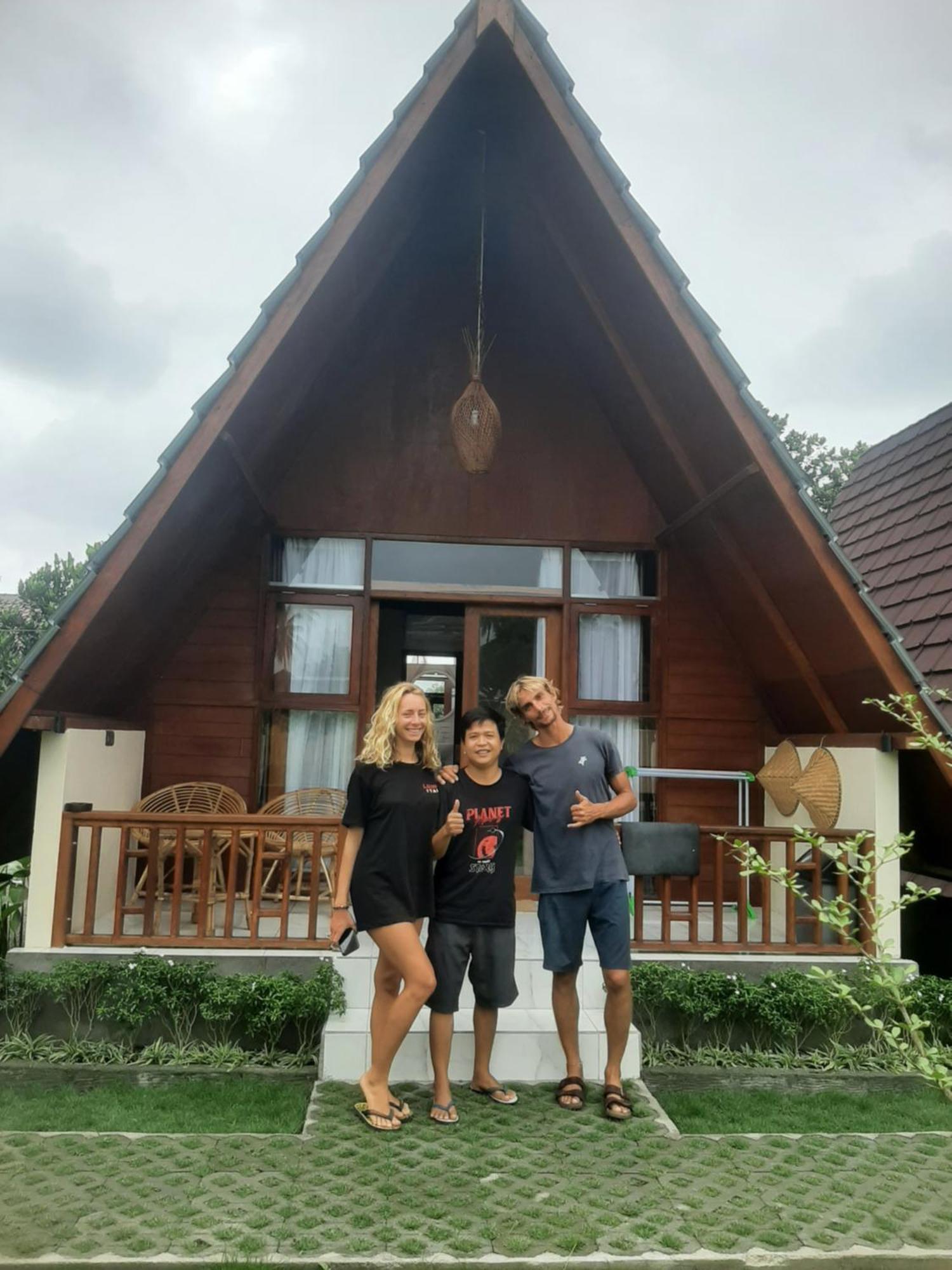 D' Carasti Bungalow Masbagik Eksteriør billede